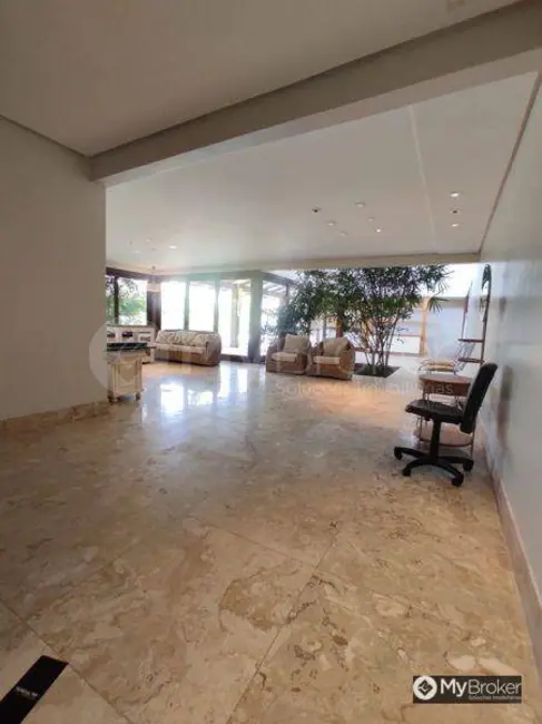 Foto 8 de Sobrado com 5 quartos à venda, 1060m2 em Residencial Alphaville Flamboyant, Goiania - GO