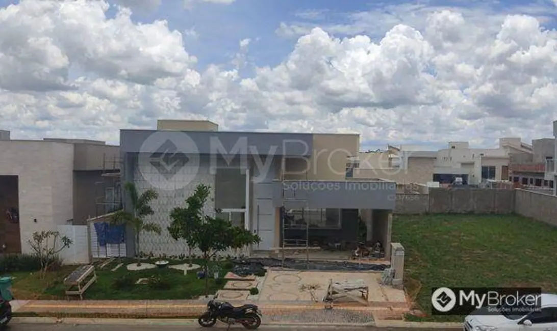 Foto 1 de Casa de Condomínio com 3 quartos à venda, 433m2 em Goiania - GO