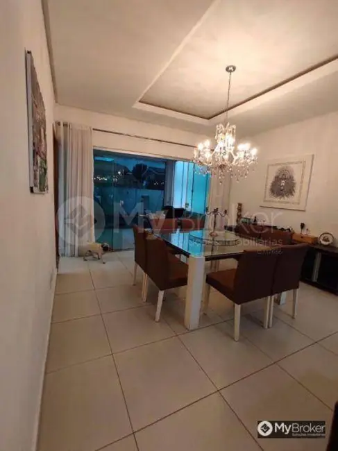 Foto 3 de Sobrado com 3 quartos à venda, 360m2 em Loteamento Portal do Sol I, Goiania - GO