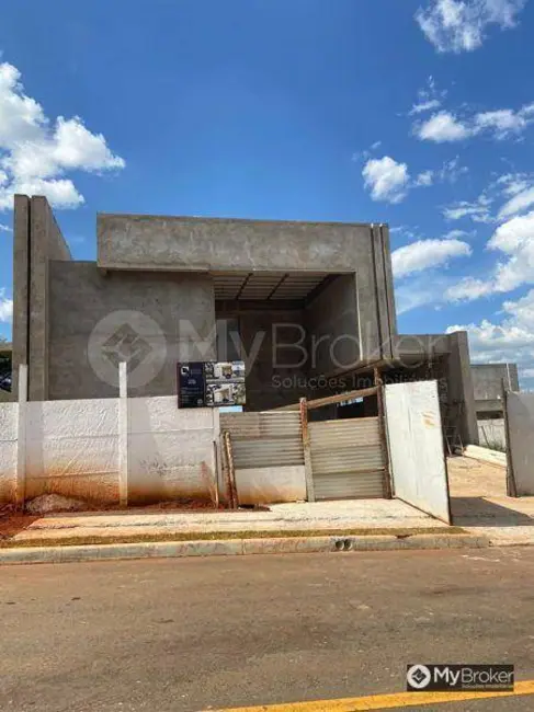 Casa de Condomínio com 3 quartos à venda, 420m2 em Residencial Goiânia Golfe Clube, Goiania - GO - imagem 3 Foto 3 de Casa de Condomínio com 3 quartos à venda, 420m2 em Residencial Goiânia Golfe Clube, Goiania - GO