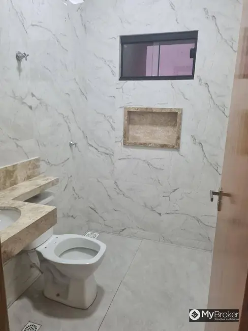 Foto 2 de Casa com 3 quartos à venda, 180m2 em Parque das Flores, Goiania - GO