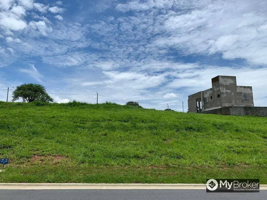Terreno / Lote à venda, 300m2 em Senador Canedo - GO - imagem 4 Foto 4 de Terreno / Lote à venda, 300m2 em Senador Canedo - GO