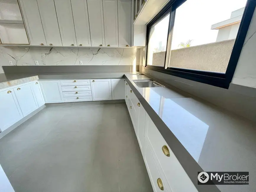 Foto 4 de Casa com 4 quartos à venda, 406m2 em Goiania - GO