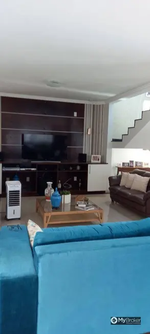 Foto 2 de Sobrado com 3 quartos à venda, 390m2 em Loteamento Portal do Sol II, Goiania - GO