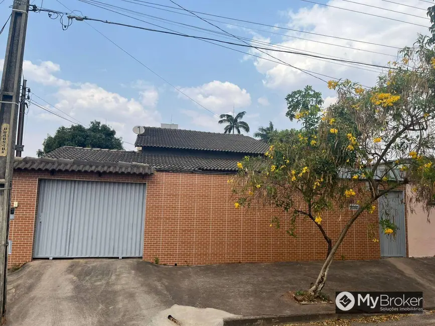 Foto 1 de Casa com 3 quartos à venda, 420m2 em Parque Amazônia, Goiania - GO