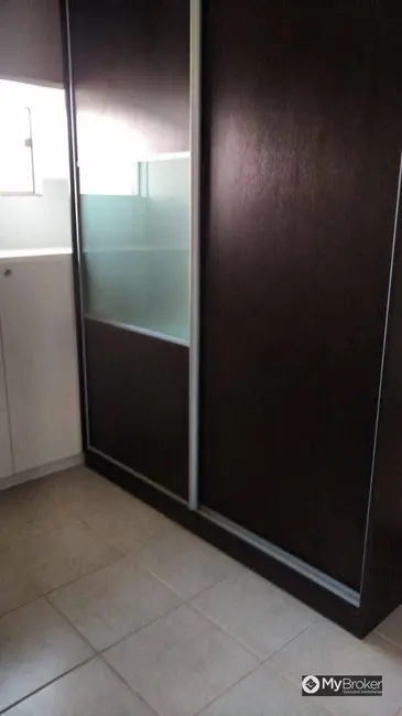 Sobrado com 4 quartos à venda, 557m2 em Loteamento Portal do Sol I, Goiania - GO - imagem 9 Foto 9 de Sobrado com 4 quartos à venda, 557m2 em Loteamento Portal do Sol I, Goiania - GO