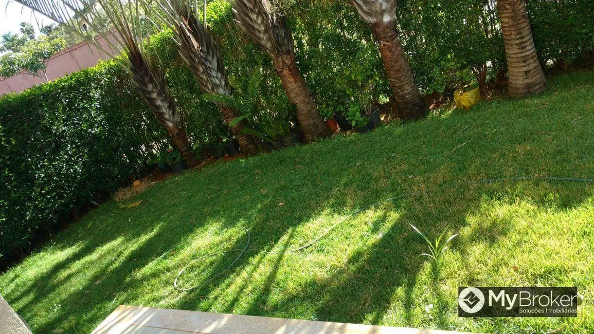 Sobrado com 4 quartos à venda, 557m2 em Loteamento Portal do Sol I, Goiania - GO - imagem 6 Foto 6 de Sobrado com 4 quartos à venda, 557m2 em Loteamento Portal do Sol I, Goiania - GO