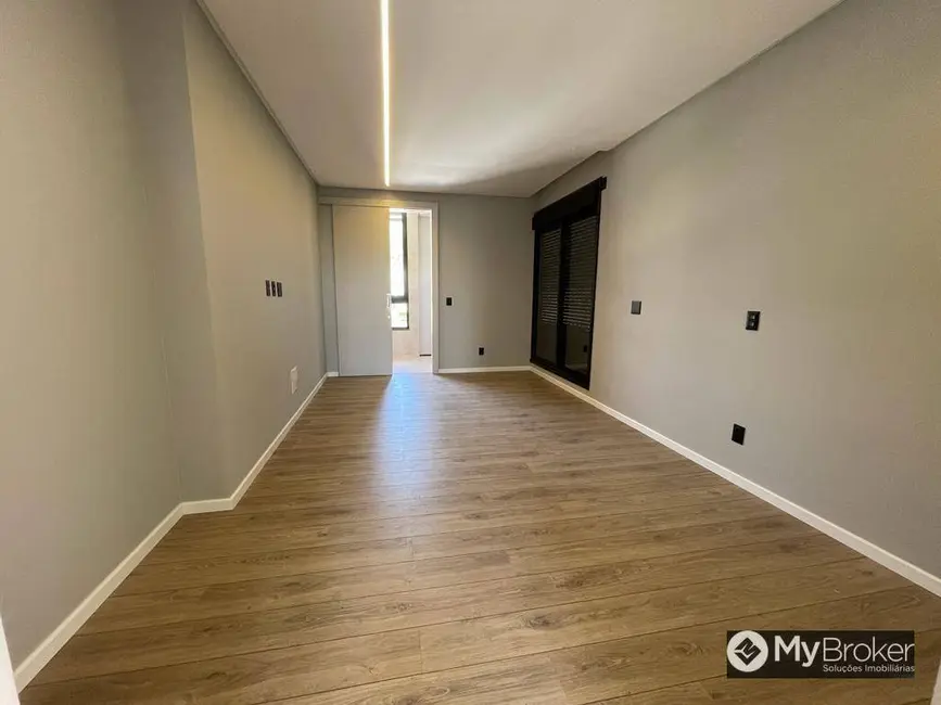 Foto 7 de Sobrado com 4 quartos à venda, 442m2 em Jardins Valência, Goiania - GO