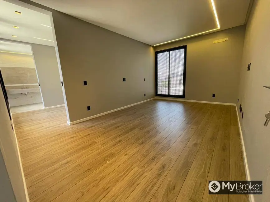 Foto 9 de Sobrado com 4 quartos à venda, 442m2 em Jardins Valência, Goiania - GO