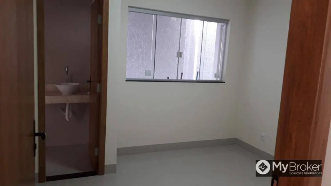 Foto 4 de Sobrado com 4 quartos à venda, 200m2 em Setor Jaó, Goiania - GO