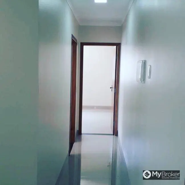 Sobrado com 4 quartos à venda, 200m2 em Setor Jaó, Goiania - GO - imagem 5 Foto 5 de Sobrado com 4 quartos à venda, 200m2 em Setor Jaó, Goiania - GO