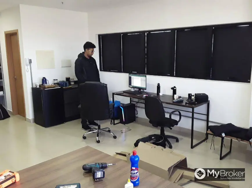 Sala Comercial à venda, 44m2 em Vila Brasília Complemento, Aparecida De Goiania - GO - imagem 3 Foto 3 de Sala Comercial à venda, 44m2 em Vila Brasília Complemento, Aparecida De Goiania - GO