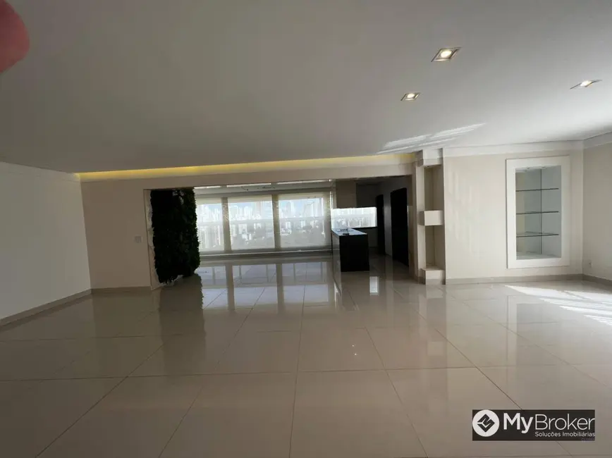 Apartamento com 3 quartos à venda, 305m2 em Setor Oeste, Goiania - GO - imagem 8 Foto 8 de Apartamento com 3 quartos à venda, 305m2 em Setor Oeste, Goiania - GO