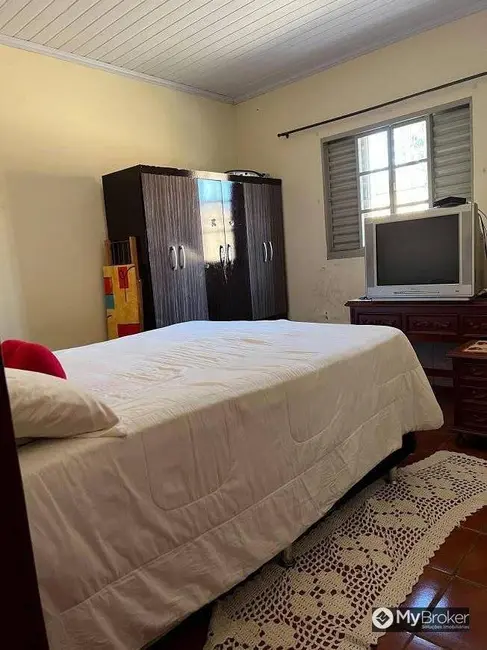 Foto 9 de Casa com 3 quartos à venda, 360m2 em Setor Garavelo, Goiania - GO