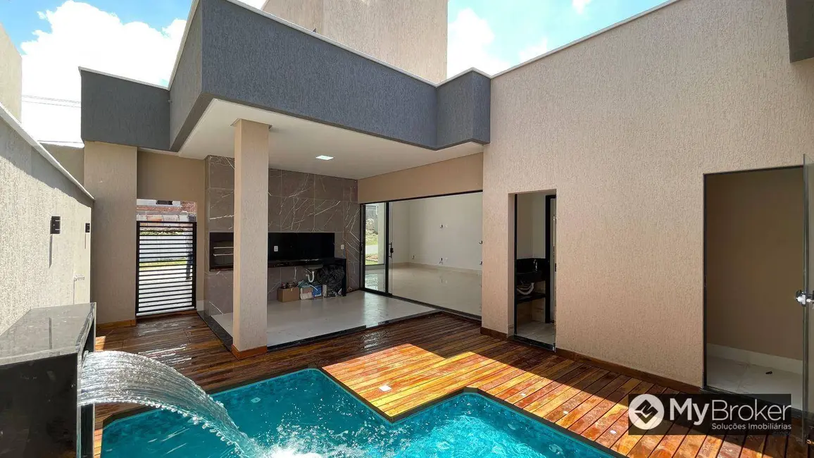 Foto 1 de Casa com 3 quartos à venda, 300m2 em Residencial Marília, Senador Canedo - GO