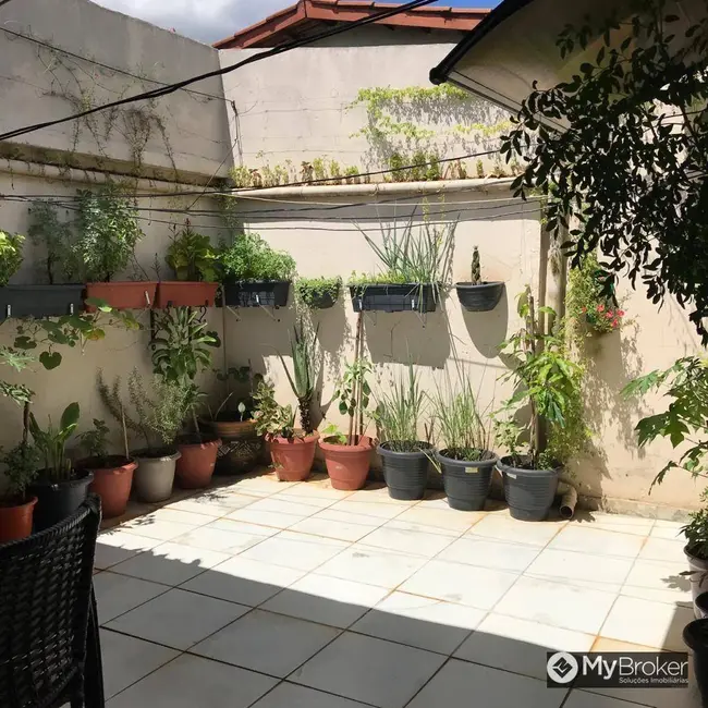 Foto 4 de Casa com 3 quartos à venda, 154m2 em Setor Leste Universitário, Goiania - GO