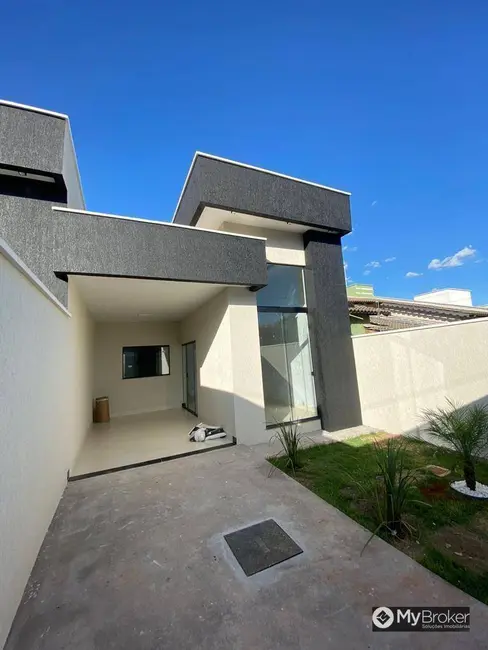 Foto 1 de Casa com 3 quartos à venda, 332m2 em Vila Pedroso, Goiania - GO