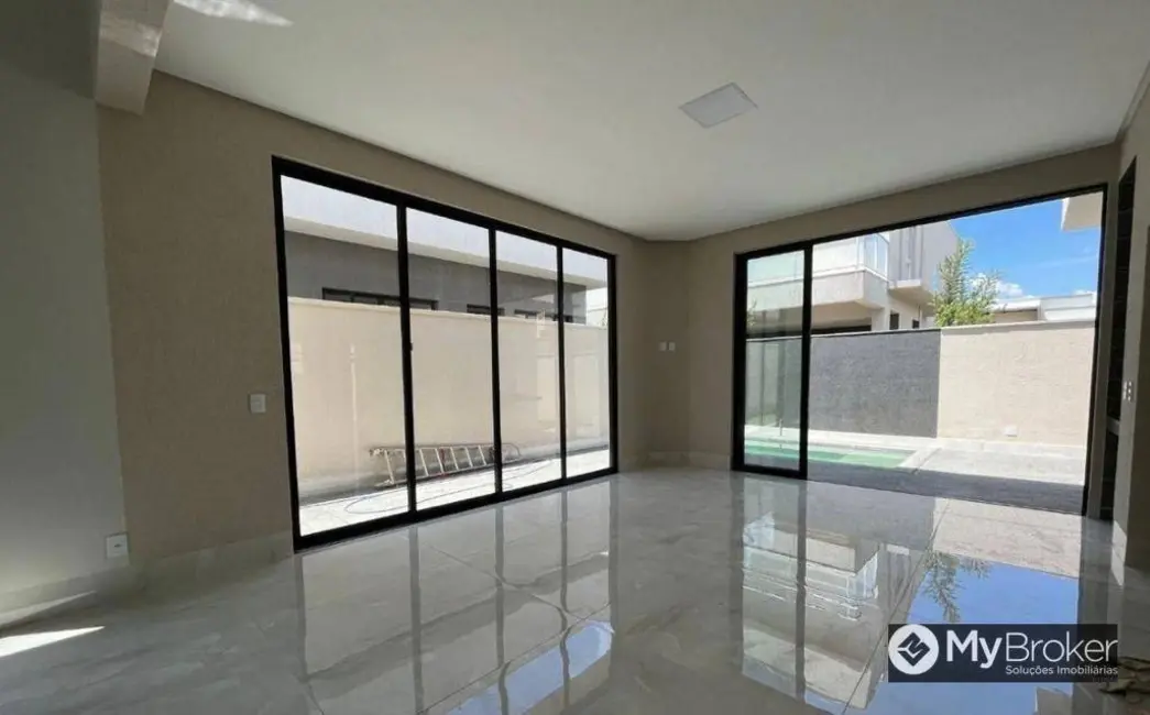 Casa de Condomínio com 4 quartos à venda, 434m2 em Residencial Goiânia Golfe Clube, Goiania - GO - imagem 6 Foto 6 de Casa de Condomínio com 4 quartos à venda, 434m2 em Residencial Goiânia Golfe Clube, Goiania - GO
