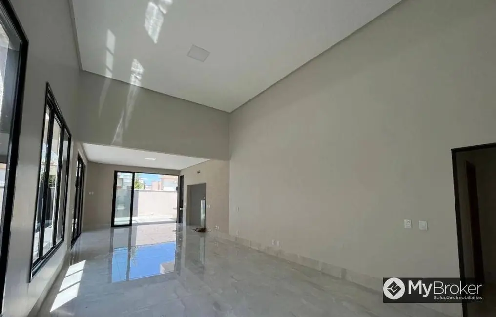Casa de Condomínio com 4 quartos à venda, 434m2 em Residencial Goiânia Golfe Clube, Goiania - GO - imagem 4 Foto 4 de Casa de Condomínio com 4 quartos à venda, 434m2 em Residencial Goiânia Golfe Clube, Goiania - GO
