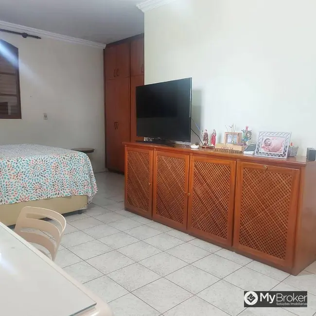 Foto 2 de Casa com 4 quartos à venda, 2800m2 em Condomínio Parque dos Cisnes, Goiania - GO