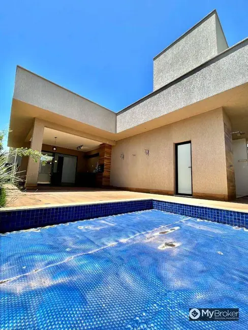 Foto 1 de Casa de Condomínio com 3 quartos à venda, 300m2 em Residencial Marília, Senador Canedo - GO