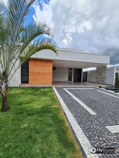 Foto 1 de Casa de Condomínio com 4 quartos à venda, 360m2 em Residencial Condomínio Jardim Veneza, Senador Canedo - GO