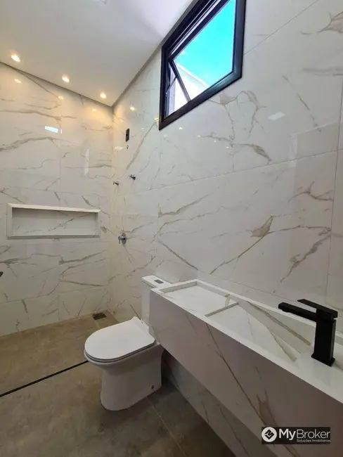 Foto 8 de Casa de Condomínio com 4 quartos à venda, 360m2 em Residencial Condomínio Jardim Veneza, Senador Canedo - GO