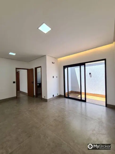 Foto 6 de Casa de Condomínio com 4 quartos à venda, 360m2 em Residencial Condomínio Jardim Veneza, Senador Canedo - GO