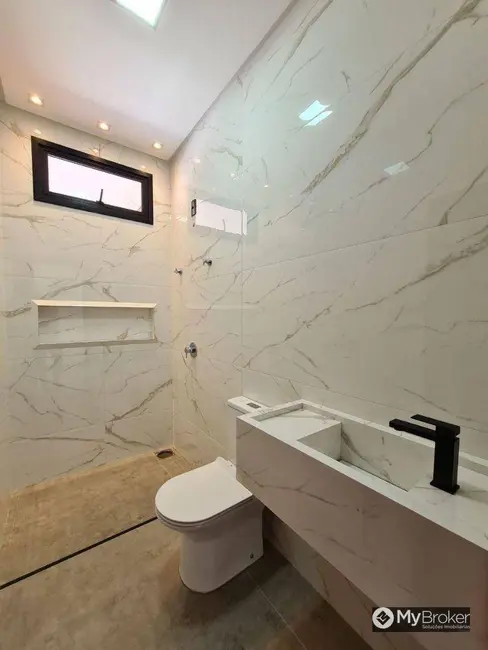 Foto 3 de Casa de Condomínio com 4 quartos à venda, 360m2 em Residencial Condomínio Jardim Veneza, Senador Canedo - GO