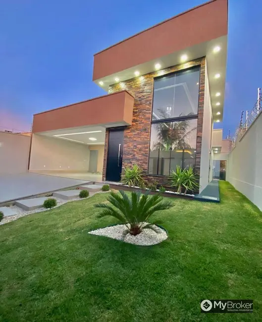 Foto 2 de Casa com 3 quartos à venda, 360m2 em Moinho dos Ventos, Goiania - GO