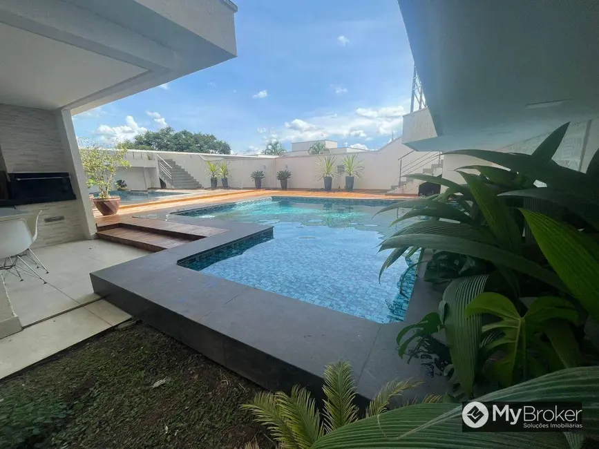 Foto 1 de Sobrado com 4 quartos à venda, 495m2 em Condomínio do Lago, Goiania - GO