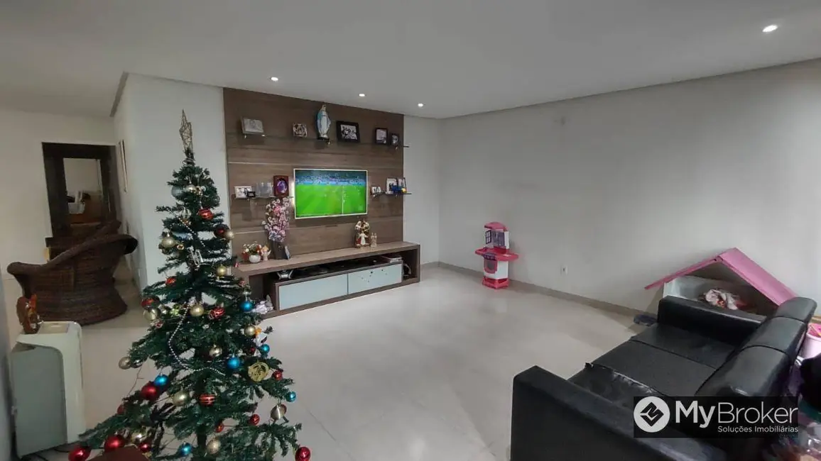 Casa de Condomínio com 3 quartos à venda, 424m2 em Goiania - GO - imagem 8 Foto 8 de Casa de Condomínio com 3 quartos à venda, 424m2 em Goiania - GO