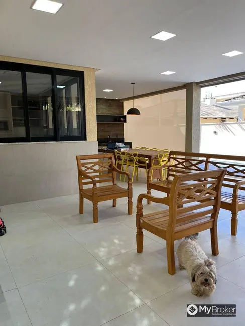 Foto 8 de Sobrado com 5 quartos à venda, 370m2 em Jardins Madri, Goiania - GO