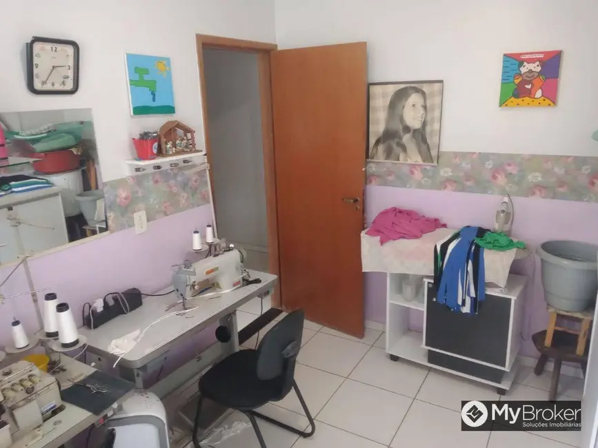 Casa com 3 quartos à venda, 104m2 em Aparecida De Goiania - GO - imagem 3 Foto 3 de Casa com 3 quartos à venda, 104m2 em Aparecida De Goiania - GO