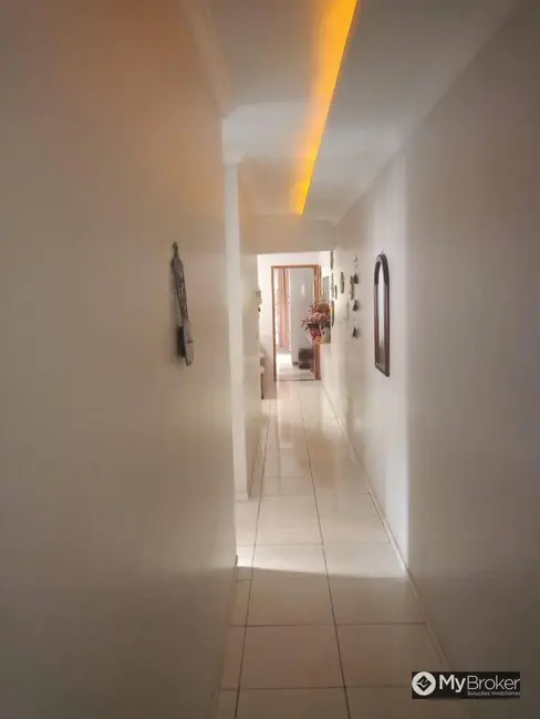 Casa com 3 quartos à venda, 104m2 em Aparecida De Goiania - GO - imagem 4 Foto 4 de Casa com 3 quartos à venda, 104m2 em Aparecida De Goiania - GO