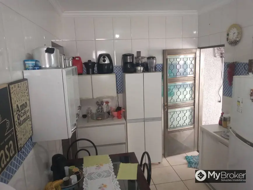 Casa com 3 quartos à venda, 104m2 em Aparecida De Goiania - GO - imagem 9 Foto 9 de Casa com 3 quartos à venda, 104m2 em Aparecida De Goiania - GO