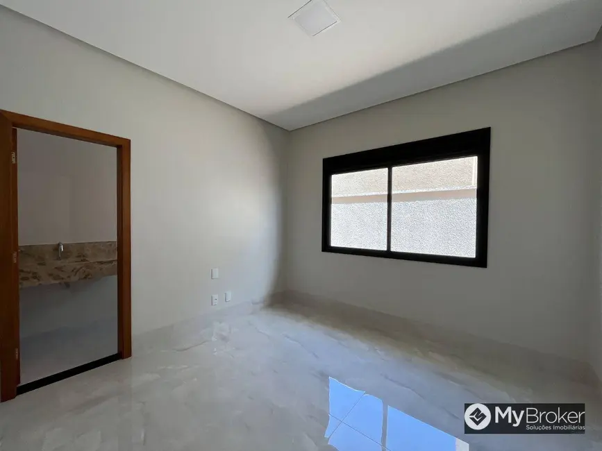 Casa de Condomínio com 4 quartos à venda, 417m2 em Loteamento Portal do Sol I, Goiania - GO - imagem 9 Foto 9 de Casa de Condomínio com 4 quartos à venda, 417m2 em Loteamento Portal do Sol I, Goiania - GO