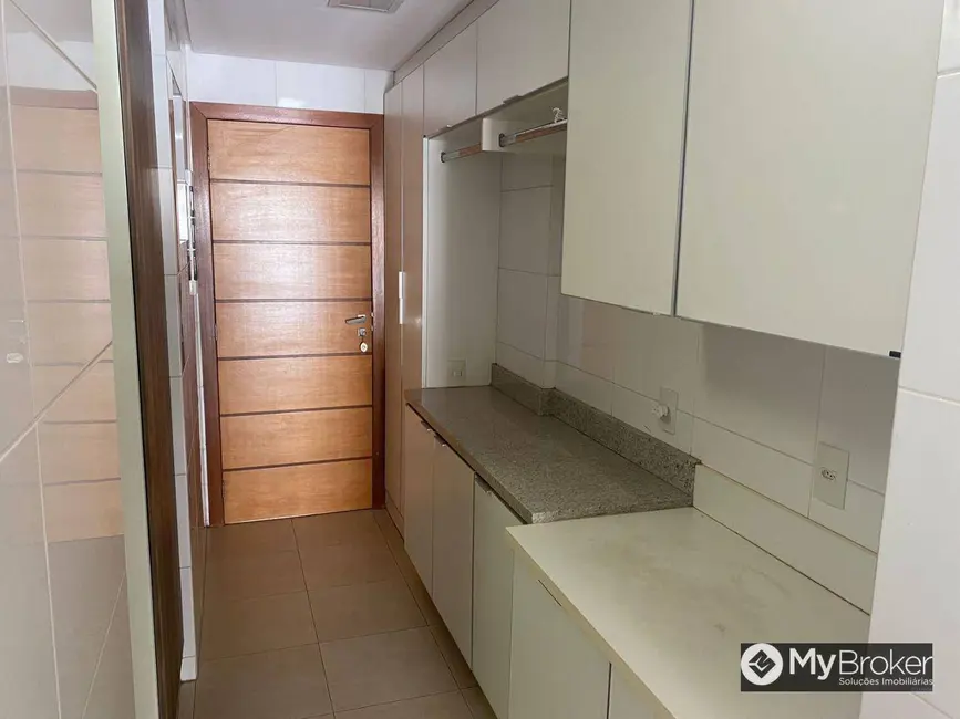 Foto 2 de Apartamento com 4 quartos à venda, 200m2 em Alto da Glória, Goiania - GO