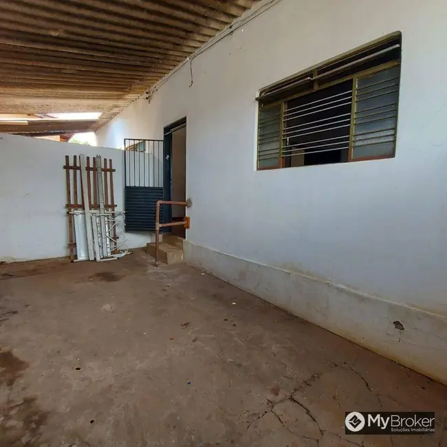 Foto 4 de Casa com 3 quartos à venda, 275m2 em Conjunto Riviera, Goiania - GO