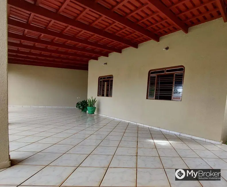 Foto 4 de Casa com 3 quartos à venda, 350m2 em Bairro Santa Rita, Goiania - GO