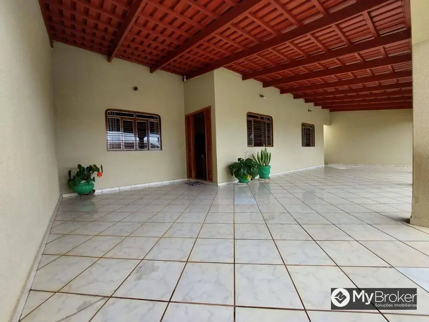 Foto 3 de Casa com 3 quartos à venda, 350m2 em Bairro Santa Rita, Goiania - GO
