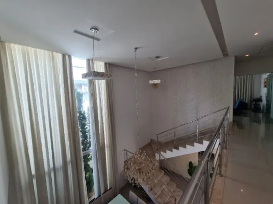 Casa de Condomínio com 4 quartos à venda, 373m2 em Jardins Madri, Goiania - GO - imagem 5 Foto 5 de Casa de Condomínio com 4 quartos à venda, 373m2 em Jardins Madri, Goiania - GO