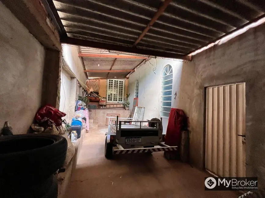 Foto 3 de Armazém / Galpão à venda, 360m2 em Santo Hilário, Goiania - GO