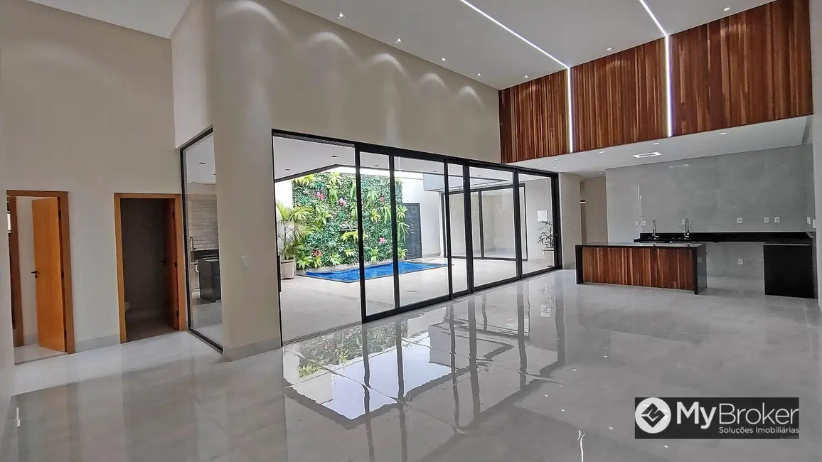 Foto 1 de Casa com 3 quartos à venda, 360m2 em Residencial Morumbi, Goiania - GO