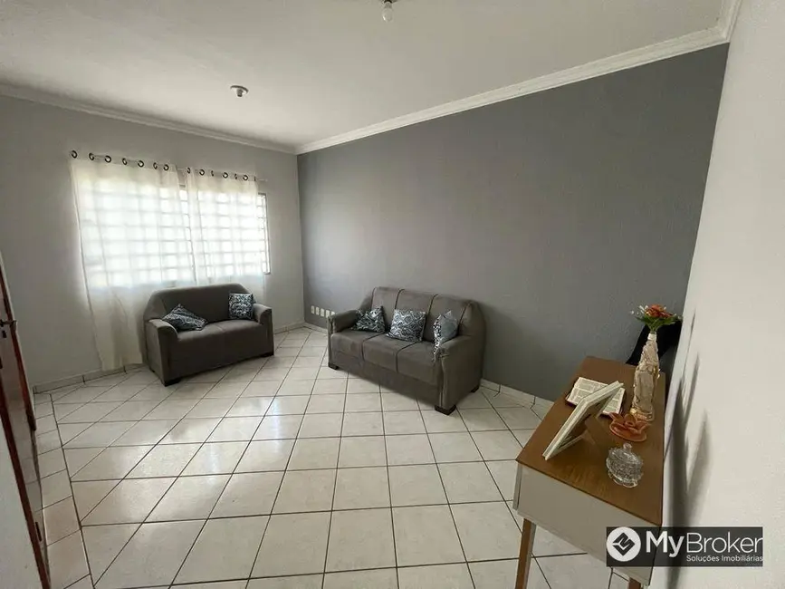 Foto 6 de Casa com 3 quartos à venda, 360m2 em Setor Faiçalville, Goiania - GO