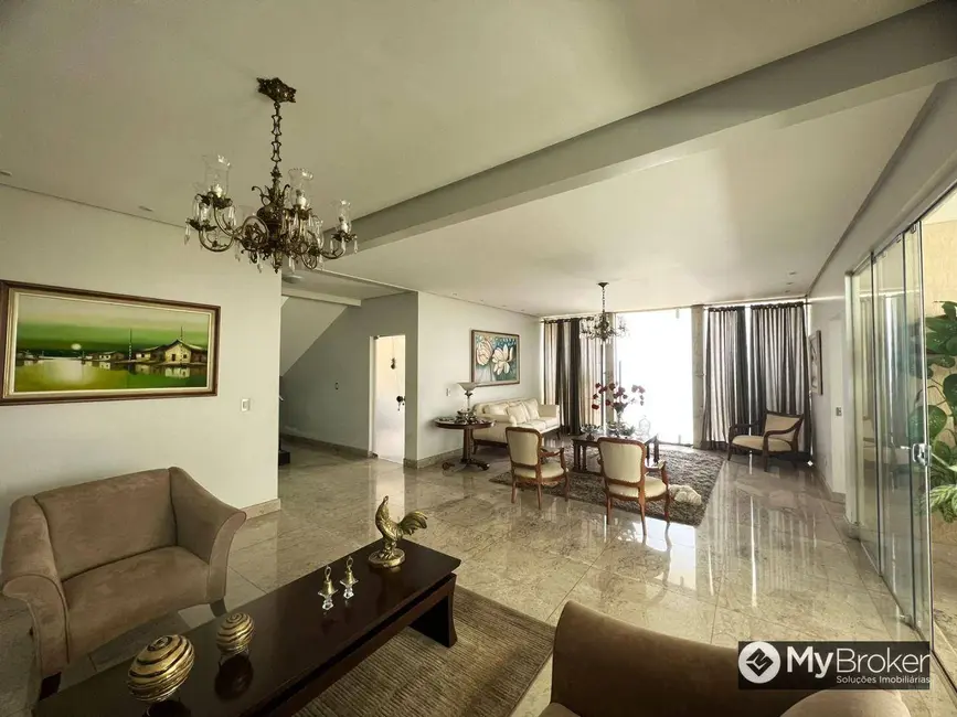 Sobrado com 4 quartos à venda, 651m2 em Aparecida De Goiania - GO - imagem 6 Foto 6 de Sobrado com 4 quartos à venda, 651m2 em Aparecida De Goiania - GO