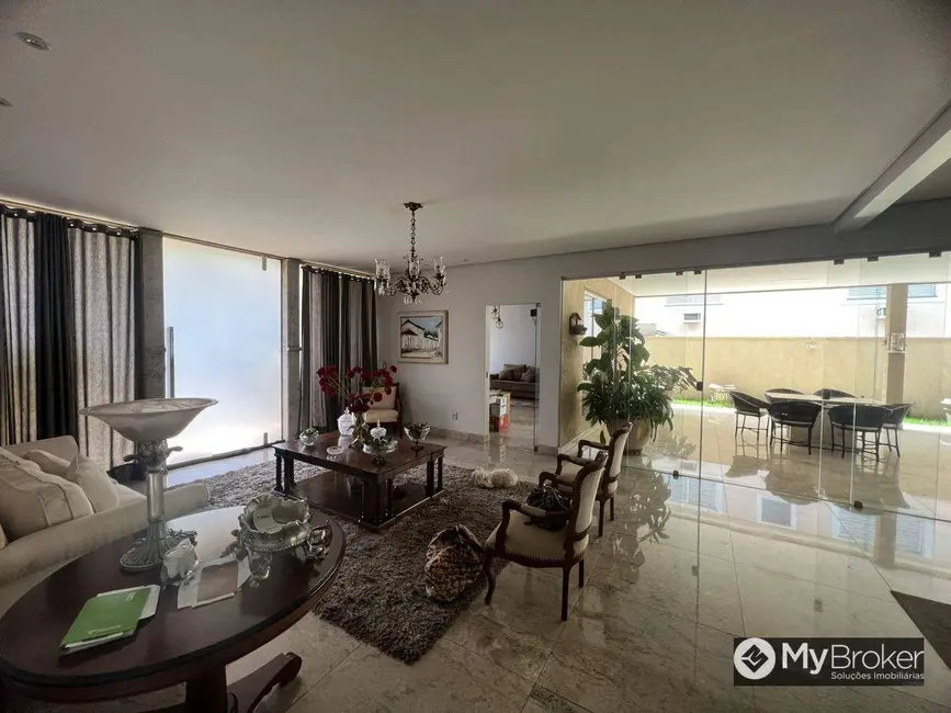 Sobrado com 4 quartos à venda, 651m2 em Aparecida De Goiania - GO - imagem 5 Foto 5 de Sobrado com 4 quartos à venda, 651m2 em Aparecida De Goiania - GO