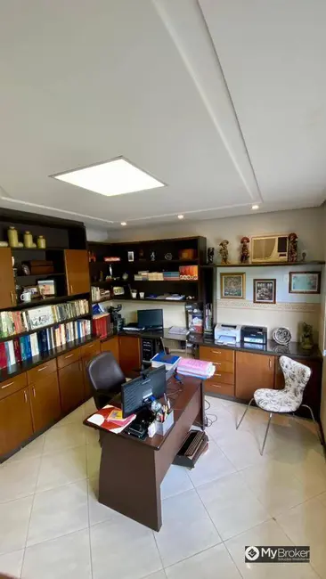 Foto 3 de Sobrado com 4 quartos à venda, 434m2 em Aparecida De Goiania - GO