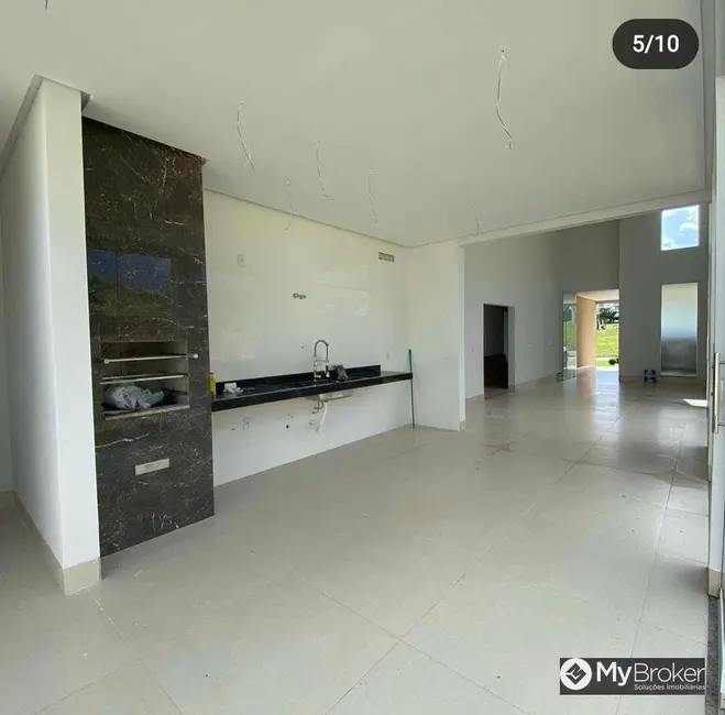 Casa de Condomínio com 4 quartos à venda, 360m2 em Senador Canedo - GO - imagem 4 Foto 4 de Casa de Condomínio com 4 quartos à venda, 360m2 em Senador Canedo - GO