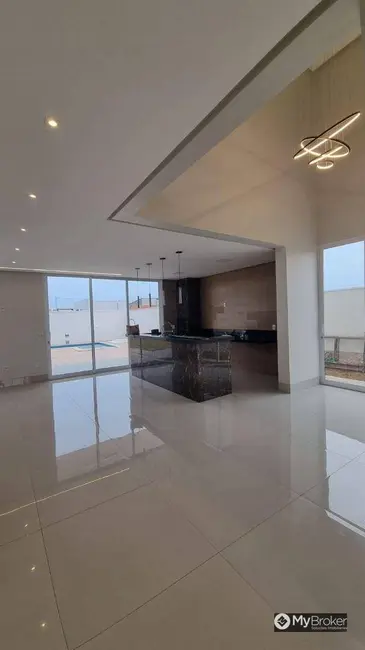 Foto 3 de Casa de Condomínio com 3 quartos à venda, 525m2 em Residencial Laurentino Martins, Goianesia - GO
